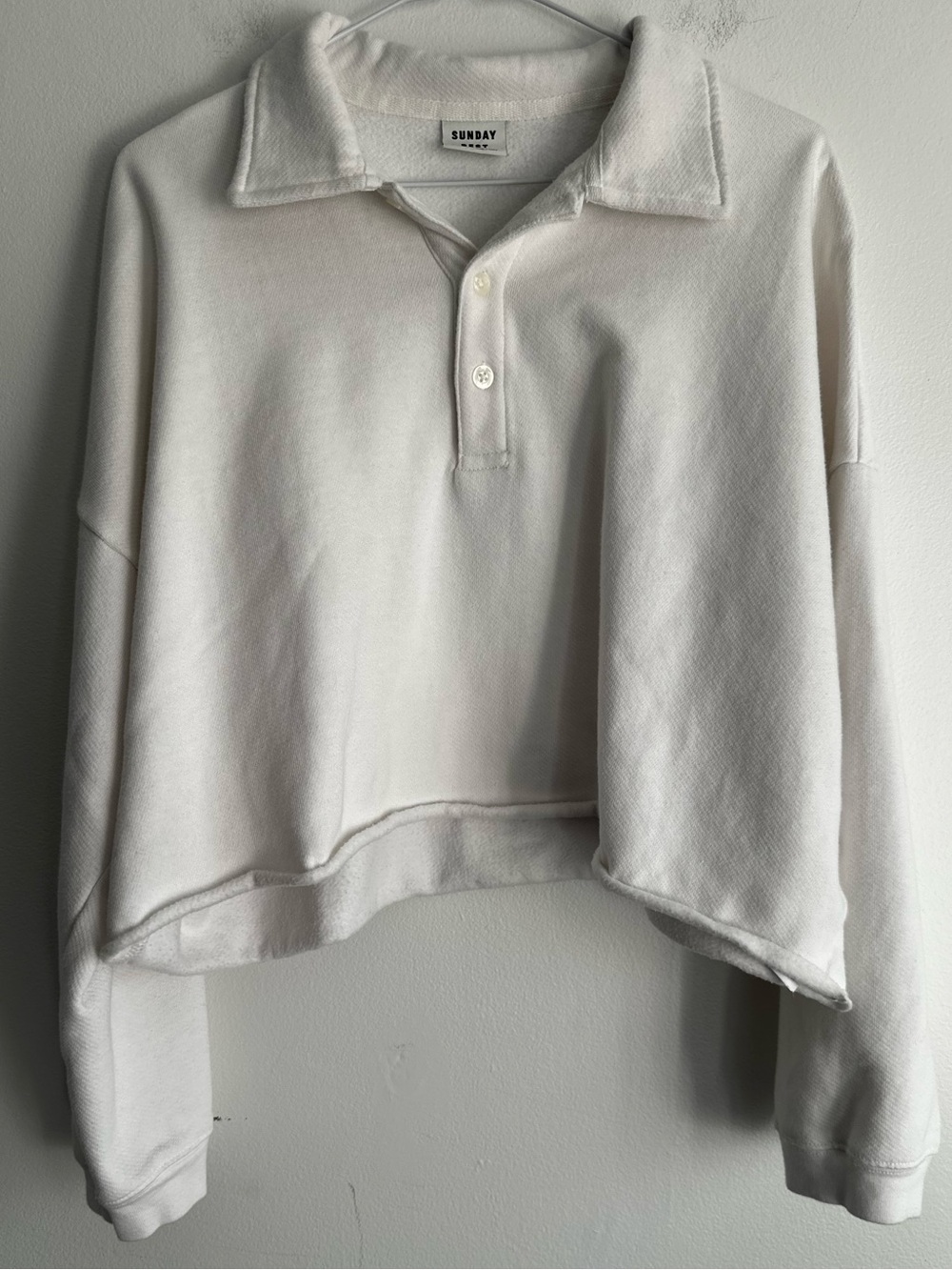 Sunday Best White Cropped Polo Sweatshirt Size Medium - Picture 2 of 7